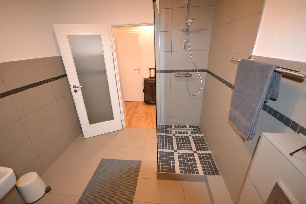 Madame Tower Daire Köln Dış mekan fotoğraf